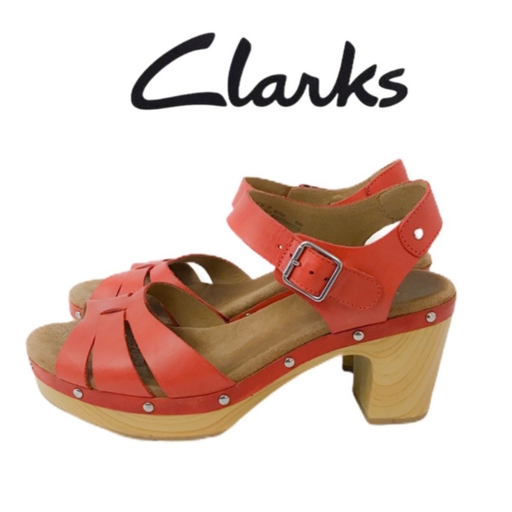 Clarks Artisan Clogs Sandals 12 Leather Red